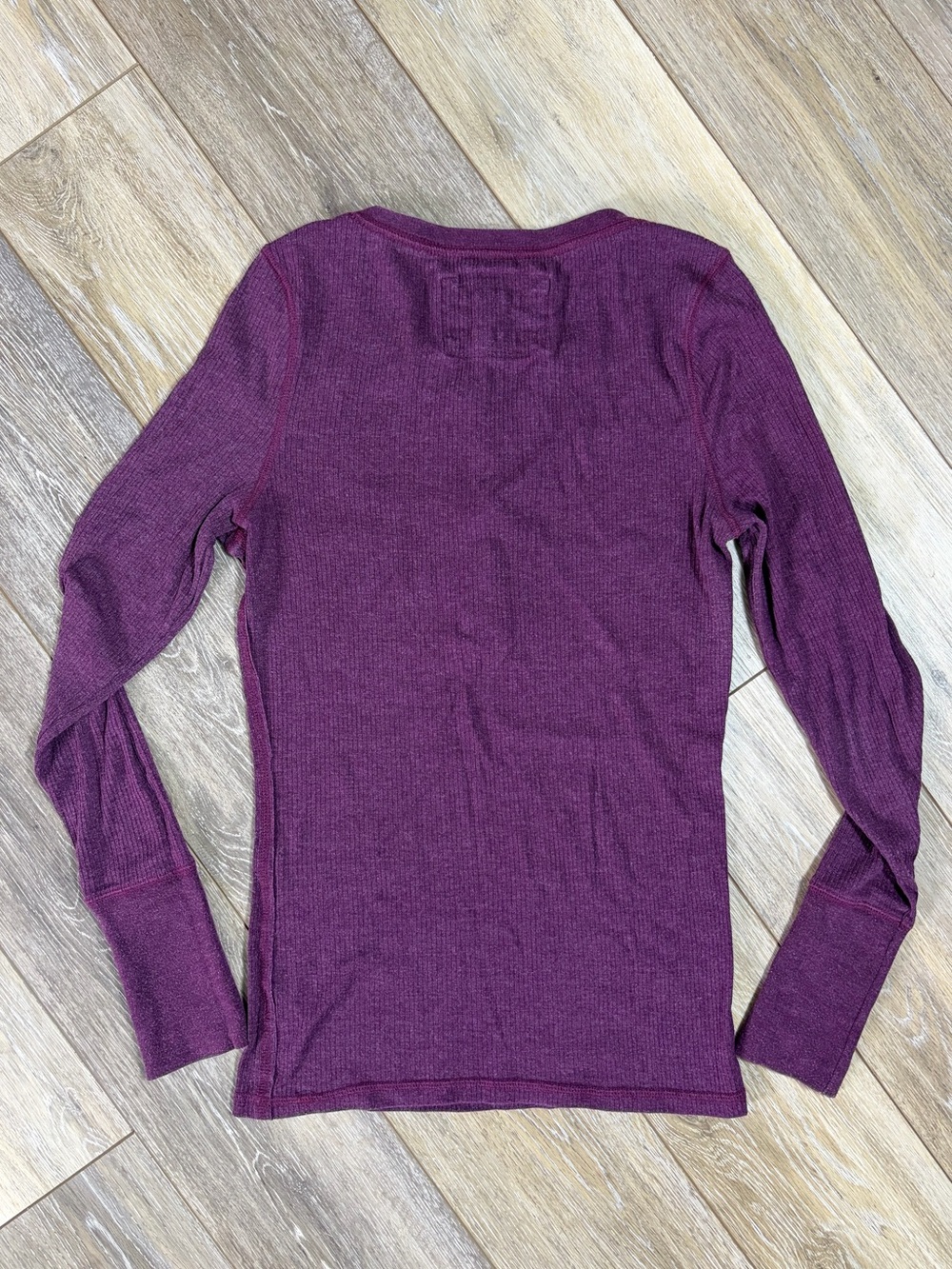 Aeropostale Y2K Vintage Button-Front Long Sleeve Henley - Picture 5 of 8
